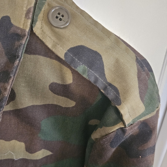 Vintage Camo Military Jacket - Picture 6 of 13